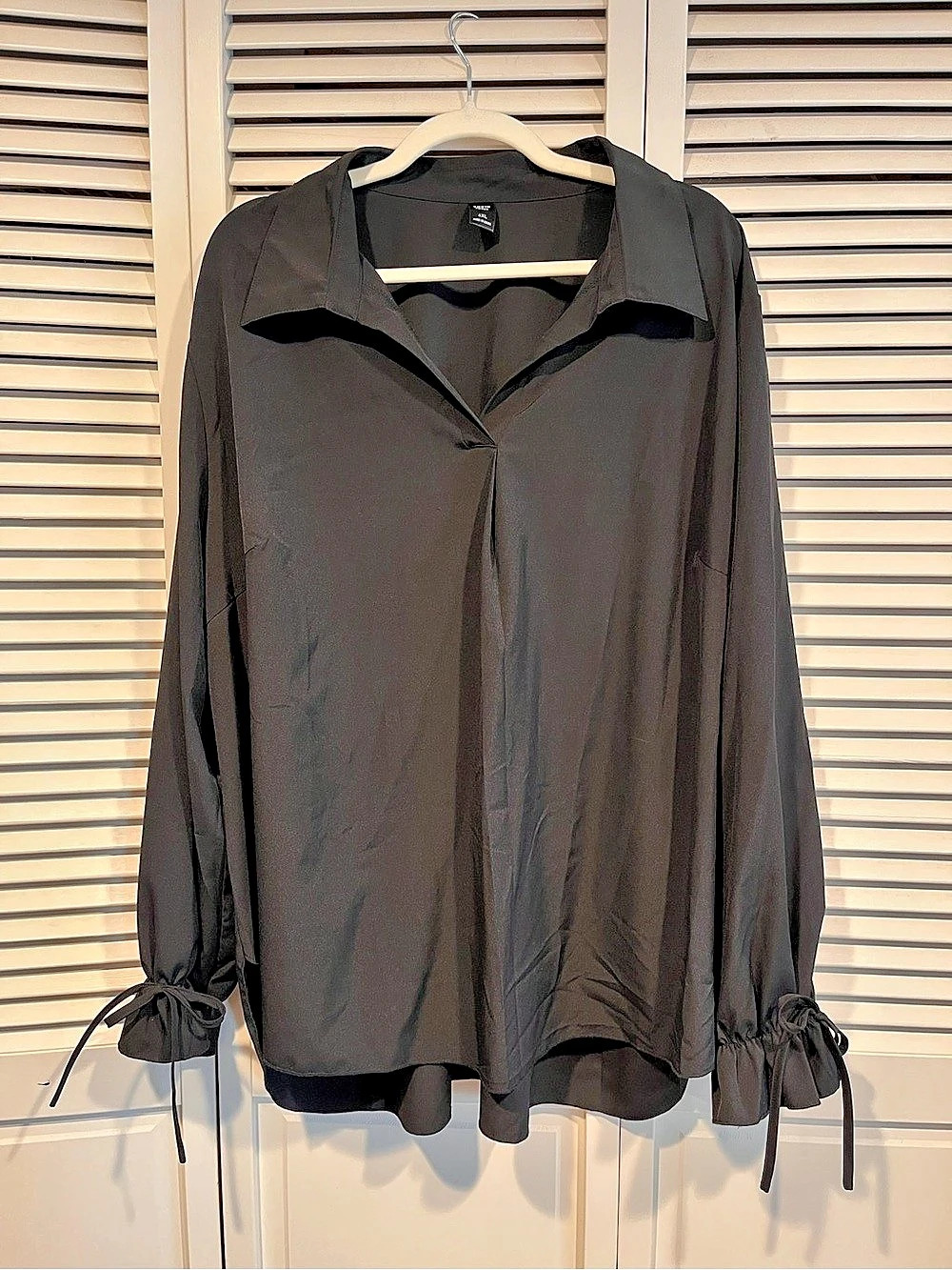 SHEIN Curve Black Blouse Size 4XL